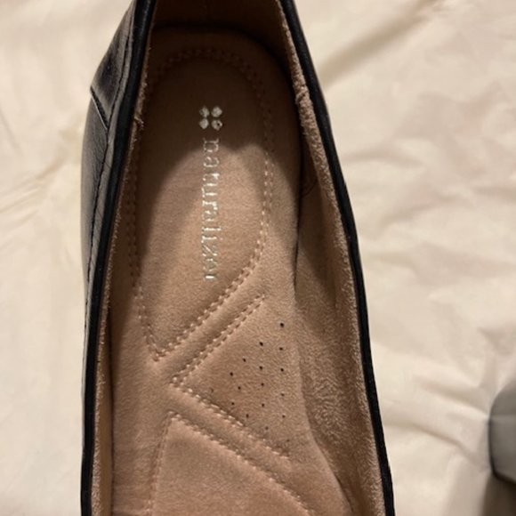 Naturalizer heels - Picture 4 of 4